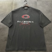 【限定】バレンシアガ n級品 の アルファベットプリント半袖Tシャツ