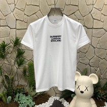 使い勝手良し バーバリー コピー の刺繍ロゴ超大型半袖レギュラーTシャツ