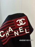 【話題商品！】 シャネル 激安通販 のカラーシリカゲルアルファベットロゴショートTシャツ