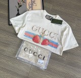 日本未入荷 グッチ n級品 のピーターラビットグラフィティキャラクターいちごプリント男女カップル丸首半袖Tシャツ
