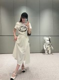 日本未入荷 グッチ n級品 の丸首ロゴトップス+ルーズスリットのハーフスカートスーツ2色