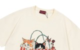 新作 グッチ 偽物通販 のデジタル直噴ギフトバッグ猫ロゴ男女同型半袖Tシャツ