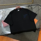 超話題! ロエベ 偽物通販 のポケット刺繍ロゴラウンドネックショートT