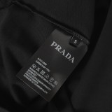 一目惚れ♪ プラダ 偽物通販 の落書きアルファベットロゴプリント半袖Tシャツ