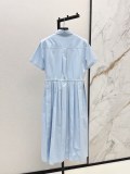 大人気 プラダ n級品 の三角標の装飾ワンピース2色