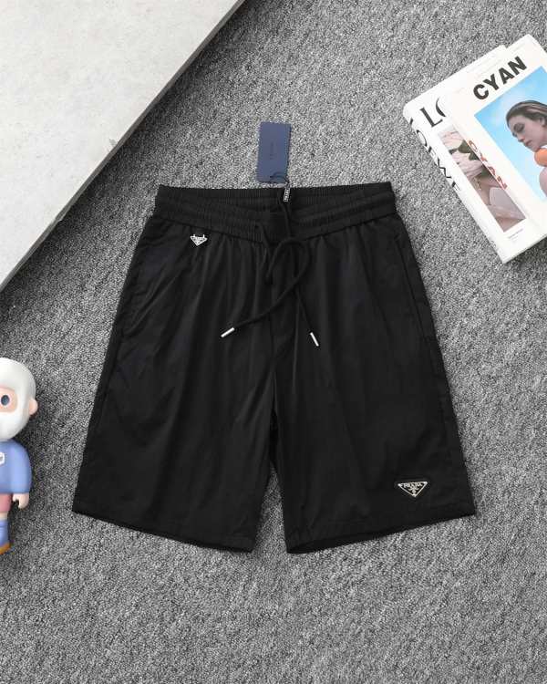 新作 プラダ スーパーコピー の三角標赤標機能風ポケットパンツ五分パンツ