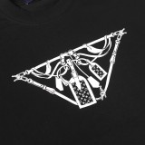 超奇跡の入荷☆ プラダ n級品 の落書きアルファベットロゴプリント半袖Tシャツ