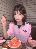 追跡付 アディダス スーパーコピー の開襟シルクのユニホームピンクの半袖Tシャツ