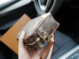 日本未入荷 ルイヴィトン n級品 ショルダーバッグ