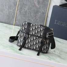 【話題商品！】 ディオール 偽物通販 ショルダーバッグ