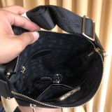 使い勝手良し グッチ 激安偽物 ショルダーバッグ