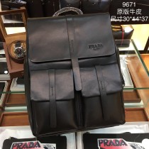 大人気 プラダ 激安偽物 リュックバック