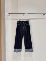 入手困難  ルイヴィトン 偽物通販 2025 SS Lvシンプルでかっこいいジーンズ