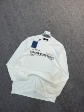大人気 ルイヴィトン 激安偽物 2025SS長袖Tシャツ2色