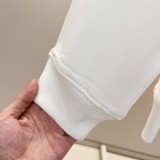 【話題商品！】 フェンディ n級品 のフード付きの衛衣