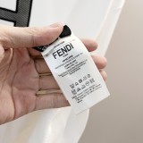 超話題! フェンディ n級品 のフード付きの衛衣