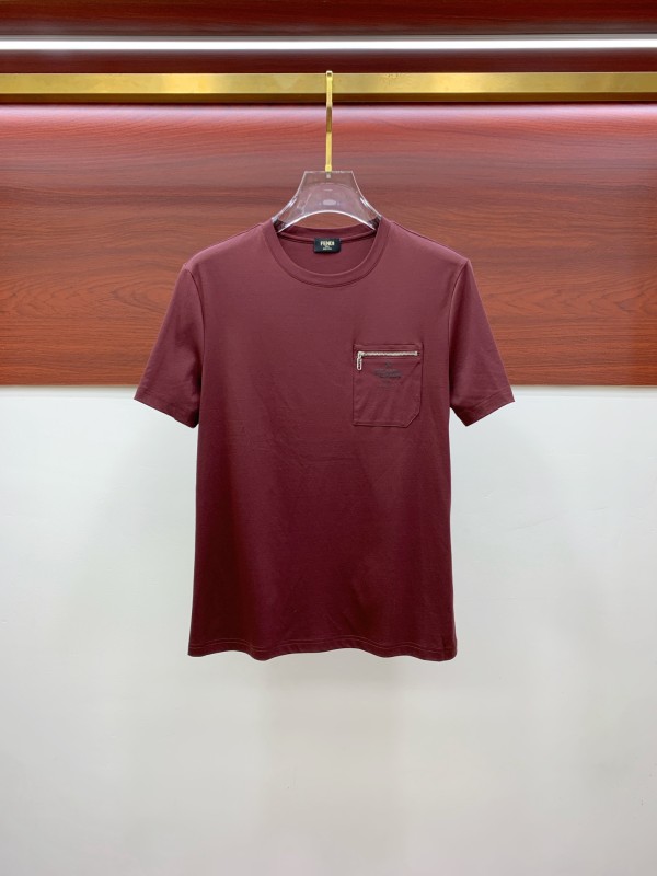 超話題! フェンディ n級品 のメンズカジュアル下地半袖Tシャツ