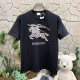 【話題商品！】 バーバリー n級品 の馬術騎士刺繍半袖Tシャツ黒