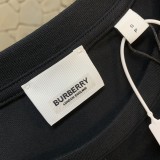【話題商品！】 バーバリー n級品 の馬術騎士刺繍半袖Tシャツ黒