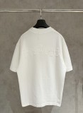 稀少 クロムハーツ スーパーコピー の布を貼ってTシャツを刺繍する