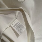 大人気 クロムハーツ コピー の布を貼ってTシャツを刺繍する