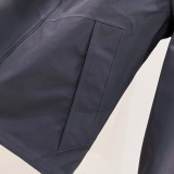 累積売上総額第１位！プラダ n級品 の2025 FW早秋の新ロゴポンチョコート