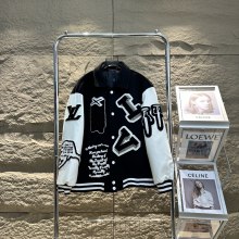入手困難 ルイヴィトン コピーおすすめ ランニングスタイル刺繍野球ウェアコート