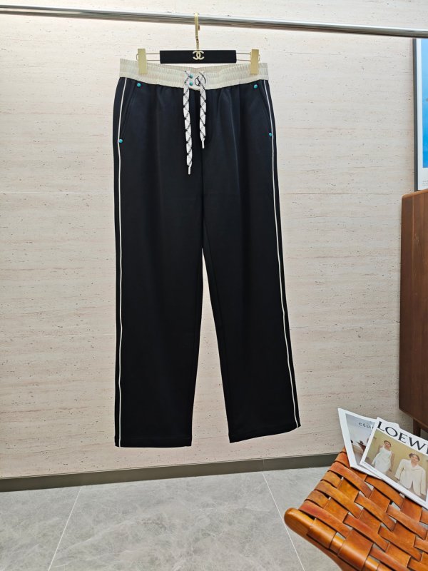 【話題商品！】 ルイヴィトン 激安偽物 25 SSメンズカジュアルストレートパンツ
