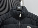 追跡付 モンクレール 激安通販 25SS秋冬のスタンドカラーダウンジャケット