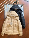 日本未入荷 バーバリー 激安偽物 のメンズ防風防水は帽子まで反射してガチョウのダウンジャケット2色