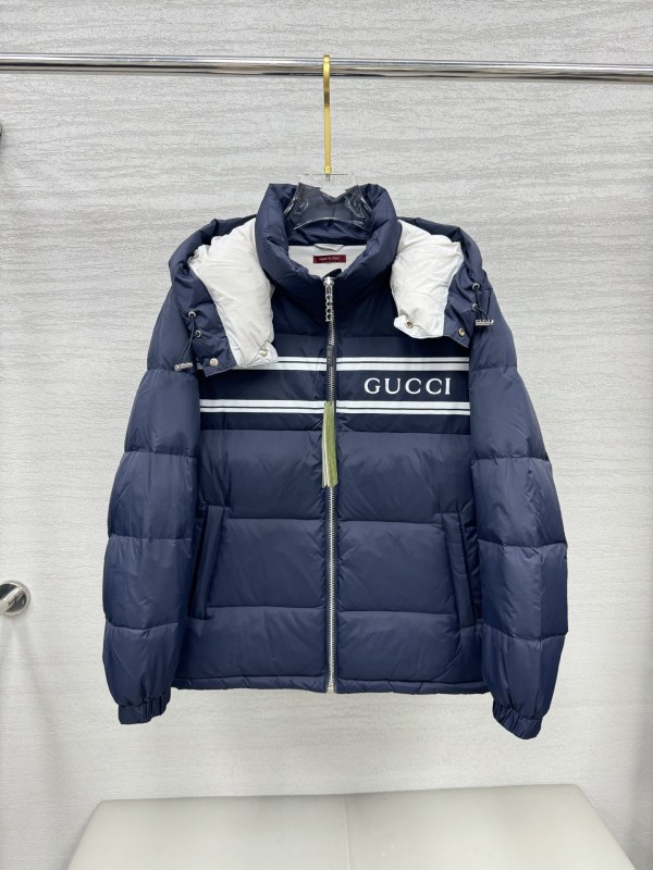 超話題! グッチ スーパーコピー の25 ss 秋冬 のファッションダブルG衝突カラーのジョイントバンドダウンジャケット