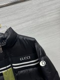 累積売上総額第１位！ グッチ 偽物通販 の25 ss 秋冬 のファッションダブルG衝突カラーのジョイントバンドダウンジャケット