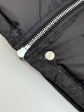入手困難 クロムハーツ n級品 のダークエンボスダウンベスト