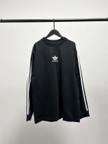 ★超人気 アディダス 激安偽物 のプリント長袖Tシャツ