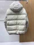 超奇跡の入荷☆ モンクレール 偽物通販 秋冬のダウンジャケット