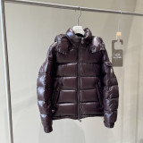 超奇跡の入荷☆ モンクレール コピー のショート丈ダウンジャケット