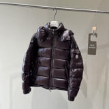 超奇跡の入荷☆ モンクレール コピー のショート丈ダウンジャケット