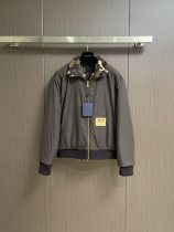 累積売上総額第１位！ルイヴィトン 激安偽物 2026SS絨毯両面長袖ウエスト ジャケット