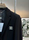 日本未入荷 シャネル 偽物通販 の シャネル カジュアルブレザー