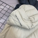 使い勝手良し ザノースフェイス コピー ツートンカラープリント フード付きダウンジャケット2色