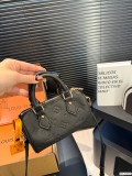 稀少 ルイヴィトン コピーおすすめ レディース ピローバッグ