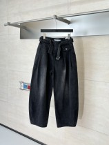 日本未入荷 ロエベ スーパーコピー の26ssデニムベルト付きジーンズ