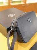 【限定】プラダ 偽物通販 2026SSメンズ ショルダーバッグ