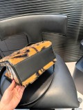 新作 フェンディ 激安通販 2026SS レディース トートバッグ