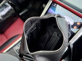 累積売上総額第１位！プラダ 偽物通販 2026SSメンズ ショルダーバッグ