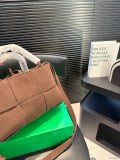 累積売上総額第１位！ボッテガヴェネタ スーパーコピー 2026SSレディーストートバッグ