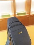 【限定】フェンディ n級品 2026SSメンズ チェストバッグ