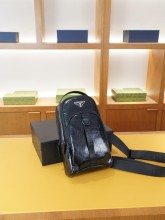 稀少 プラダ n級品 2026SSメンズ チェストバッグ