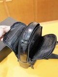 稀少 プラダ n級品 2026SSメンズ チェストバッグ