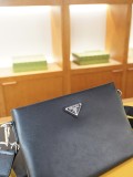 日本未入荷 プラダ コピー 2026SSメンズ ショルダーバッグ